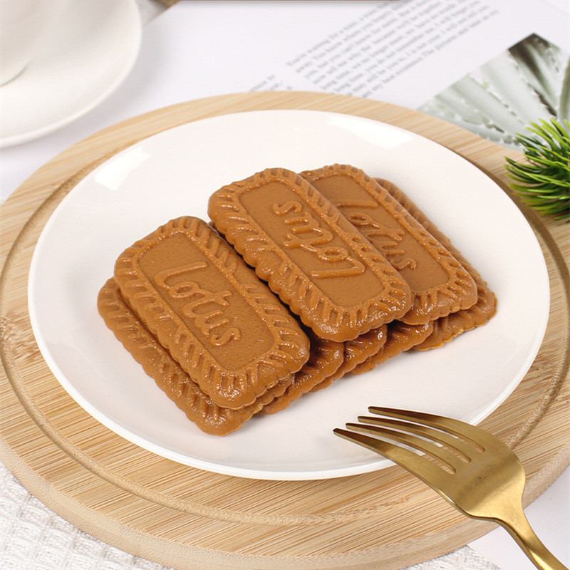 Kue Simulasi Kue Palsu Model M - Party Games Graduation ulasan dan harga